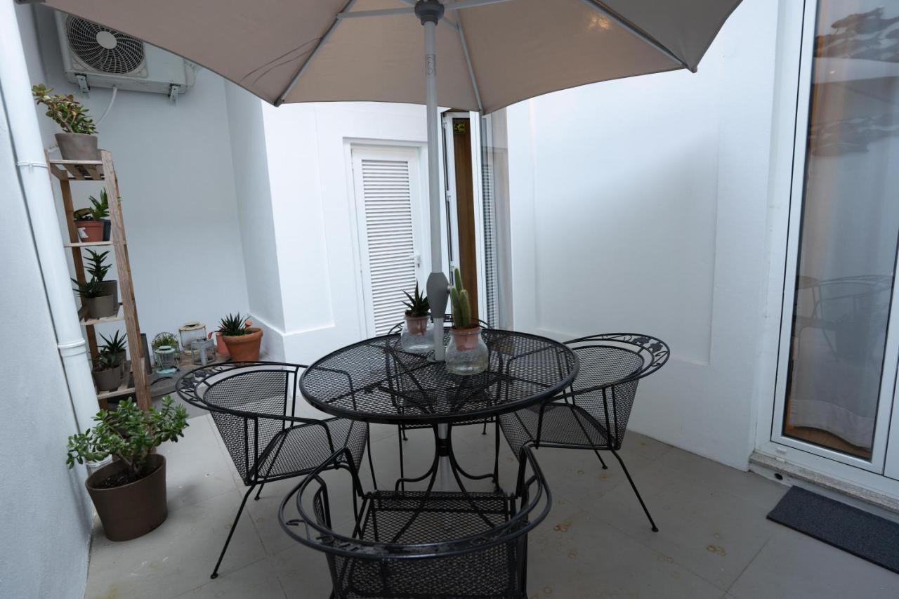 Downtown Porto Relaxed Apartment With Private Yard Екстериор снимка